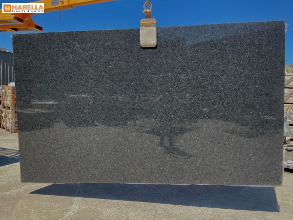 Angola Black Granite Polished 3400x1950x20mm